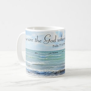 Gud som utför Miracles Ocean Blue Bible Verse Kaffemugg