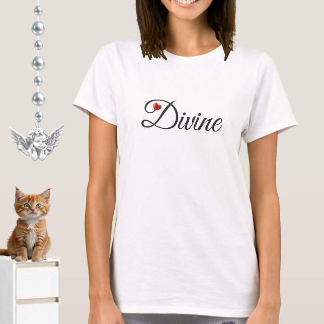 Gudomlig hjärtkalligrafi T-Shirt (Skapare uppladdad)