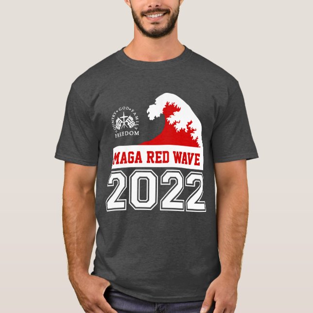 Guds familj Land Freedom 2022 MAGA Red Wave T Shirt (Framsida)