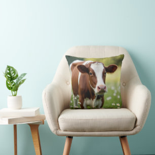 Guernsey Cow i Daisy Fält Kudde