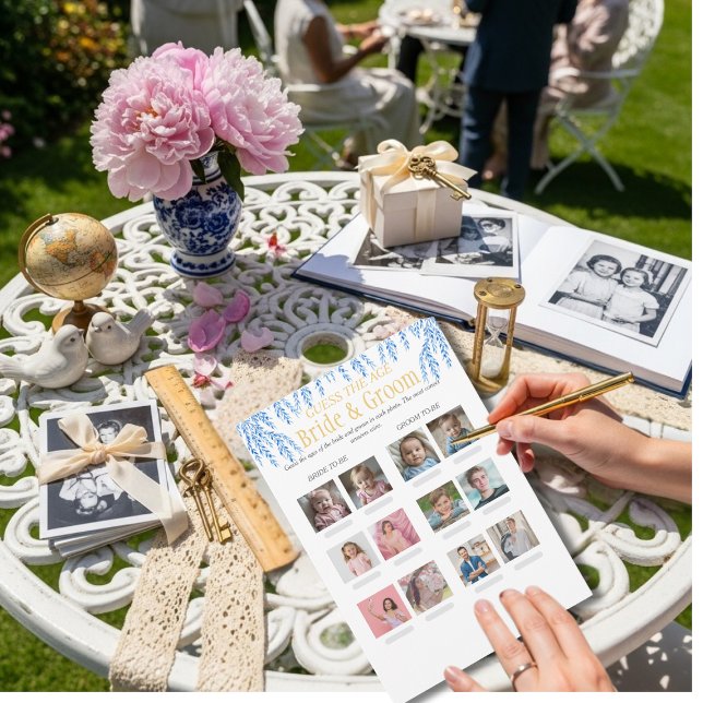 Guess the Age Bridal Shower blue game Inbjudningar (Guess the Age Bridal Shower blue game)