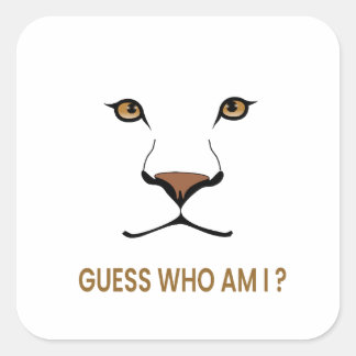 Guess the Animal: Lioness | Minimal Queen Fyrkantigt Klistermärke