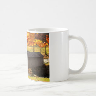 Guilford täckte Vermont överbryggar höst Kaffemugg