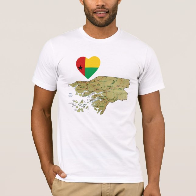 Guinea-Bissau Flagga Heart och Karta T-Shirt (Framsida)