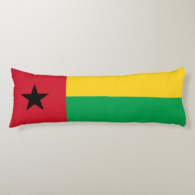 Guinea Bissau Flagga Kroppskudde (Framsidan)
