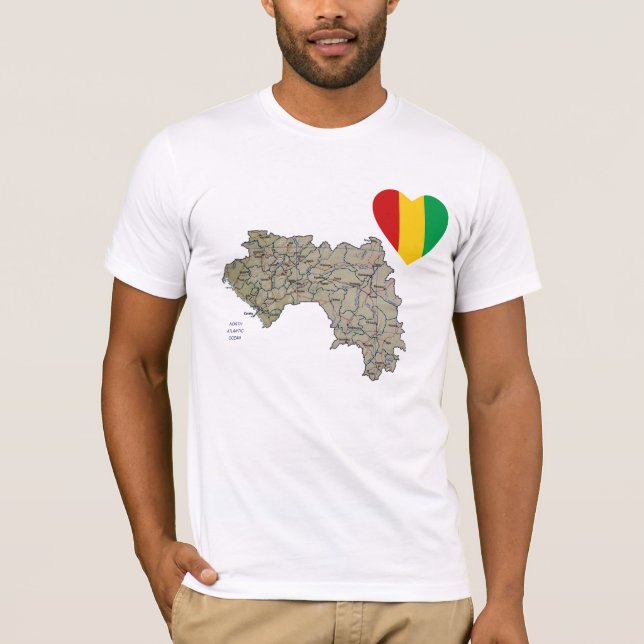 Guinea-Conakry flaggahjärta och kartaT-tröja Tee (Framsida)
