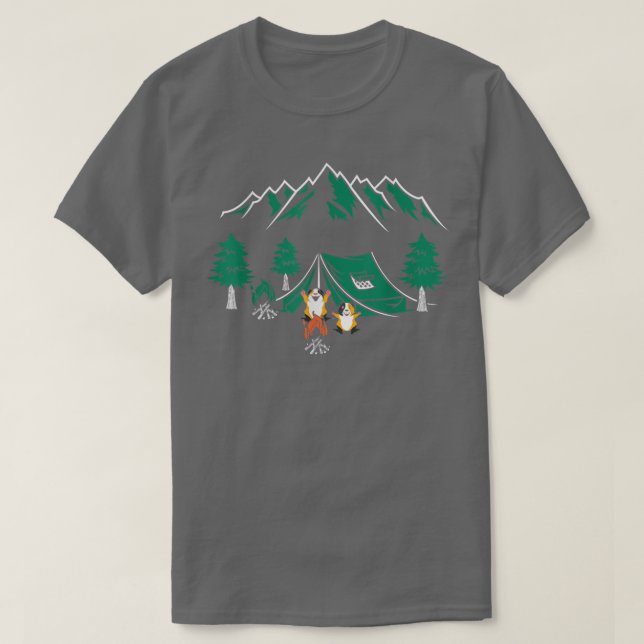 Guinea Pig going Camping, Camper Dad Hiking Grandp T Shirt (Design framsida)