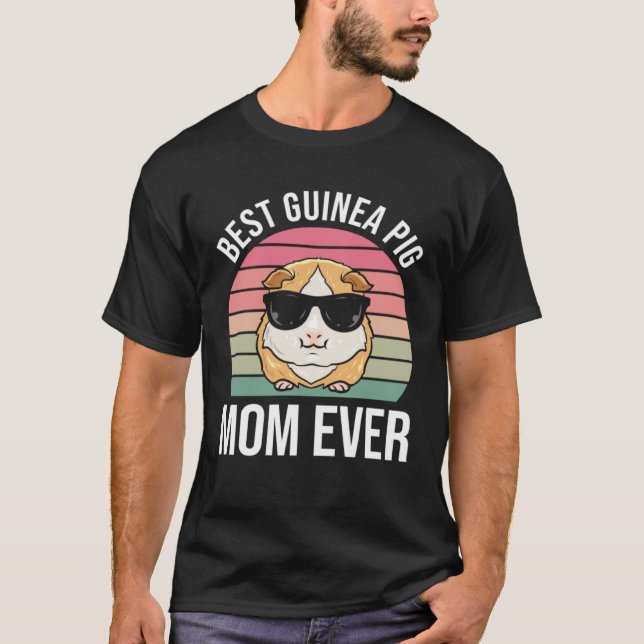 Guinea Pig Mom  Guinea Pig T Shirt (Framsida)