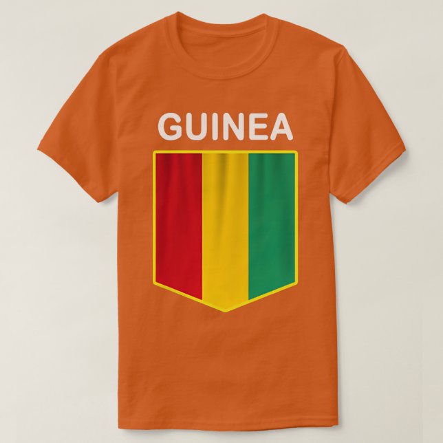 Guineanska Flagga Emblem Guinean Pride Ancestry He T Shirt (Design framsida)