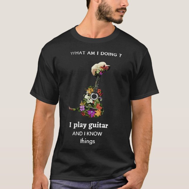 Guitar hund t-shirt i play guitar och jag tror att (Framsida)