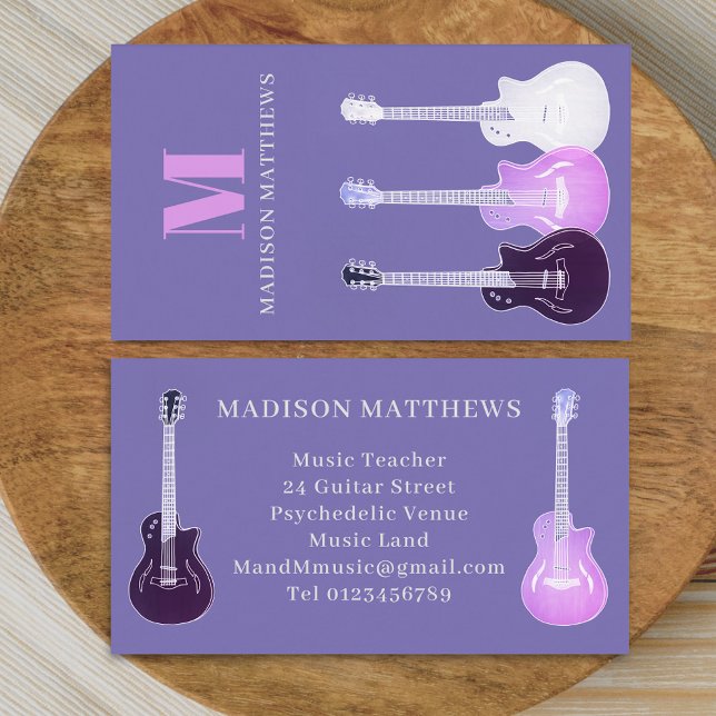 Guitar Musician Music Lacher Lila Visitkort (Modern musician guitar music teacher purple pink Business card monogram initials simple minimalist )