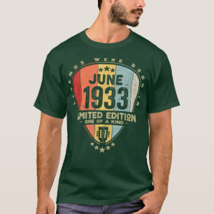 Guitar PickLegends föddes i juni 1933 Guitar T Shirt