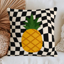 Gul ananas på svart-vit rutig mönster