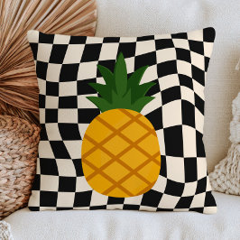 Gul ananas på svart-vit rutig mönster kudde