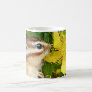 Gul blomma och jordekorre (4) kaffemugg