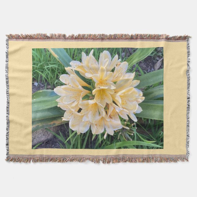 Gul blomsterkasta filt (Framsidan)