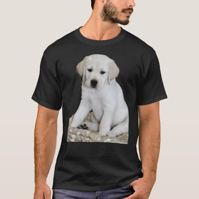 Gul lab Sitta Söt T Shirt (Framsida)