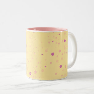 Gul med rosa prickar Två-Tonad mugg