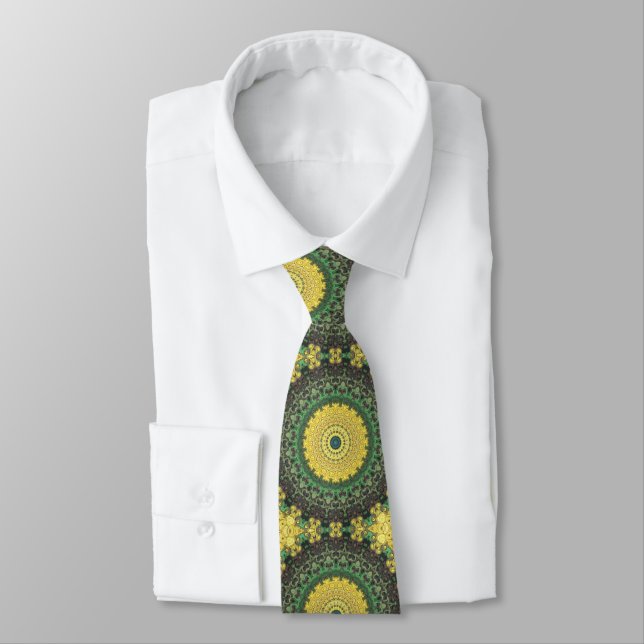 Gul och grön Kalejdoskopisk Mandala-mönster Slips (Bunden)