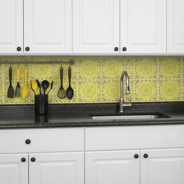 Gul oriental design kakelplatta (Skapare uppladdad)