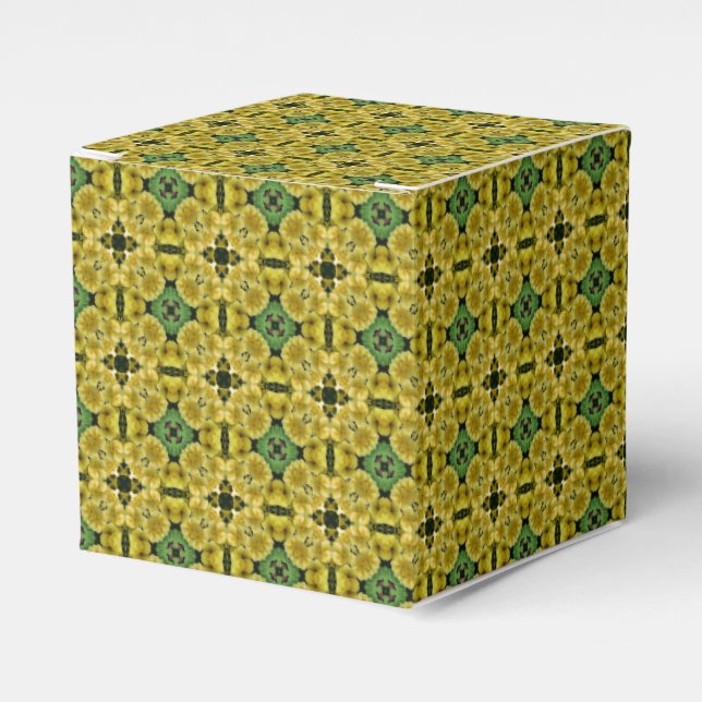 Gul Primitivavblomma Abstrakt Konst   Presentaskar (Framsidan Sidan)