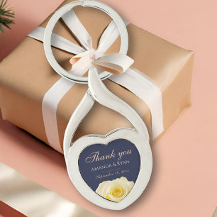 Gul ros Flower Blommigt Bröllop Tack Twisted Heart Silverfärgad Nyckelring