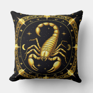 Gul Skorpion Zodiakdesign med Ornament Kudde
