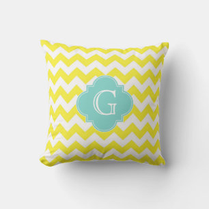 Gul Vit Chevron Sicksack Aqua Fyrklöver Monogram Kudde