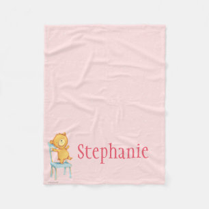 Gula björndanser och lekar på stol fleecefilt