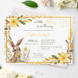 Gula blommor Liten kanin på väg Baby shower Inbjudningar