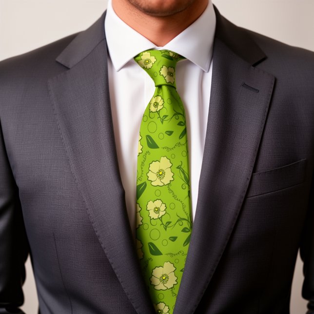 Gula blommor med vinrankor och cirklar på grönt slips (Nature at its finest. This floral tie is all hand drawn. Elegant and different gift for your man.)