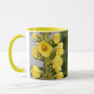 Gula blommor mugg