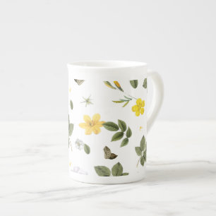 Gula blommor och vita rosor 3 benporslin mugg