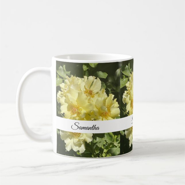 Gula botaniska blommor kaffemugg (Vänster)