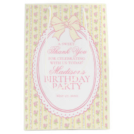 Gula Vintage Eleganta Blommiga Födelsedagsfirande 