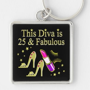 GULD 25 OCH FABULOUS DIVA DESIGN FYRKANTIG SILVERFÄRGAD NYCKELRING