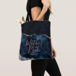 Guld-agate Budens mamma Tygkasse<br><div class="desc">Marble Agate Gilded Geode Design,  med Modern och skript typsnitt,  med guldfärgen Navy Blue & Ro. Trendig och Chic Bröllop Budens mamma Tote Bag! ~ Kolla min butik för att se hela bröllop-svit för den här designen!</div>