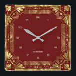 Guld Art Deco Ram på Mörk Red Fyrkantig Klocka<br><div class="desc">Guld toner Art Deco ram,  geometriskt stil över mörkens röda bakgrund. Anpassade monogram.</div>