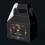 Guld Art Deco Vegas Casino Royale 50:e födelsedage Presentaskar<br><div class="desc">VARJE ÅLDER! Glam, Royal, Vintage kort design Underbar Gatsby och kasino temed. Den har en Underbar Gatsby, Roaring 1920's gamle Hollywood Art Deco stil, royal faux guld freer-de-lis, vintage typsnitt, ett par tärningar, och spelar kort kostym med ett gyllene kant. Använda Anpassa verktyg för att lägga till information. För mer...</div>
