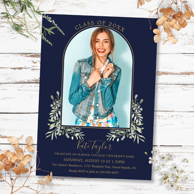 Guld Båge Foto Marinblå Lövverk Examen Inbjudningar (Gold Arch Photo Navy Blue Foliage Graduation Invitation)