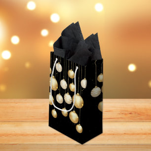 Guld Baubles Julgran Ornaments on Black