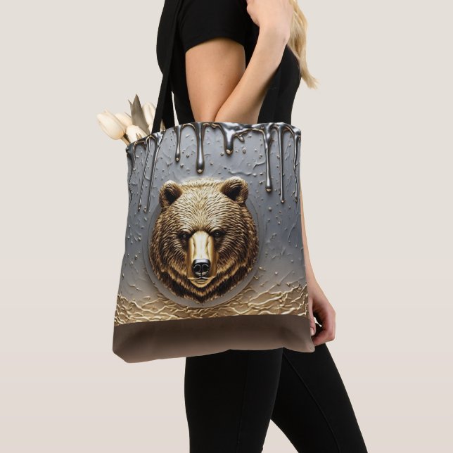 Guld Björn Relief Med Metall Dropp Effekt 🐻 Tygkasse (Närbild)