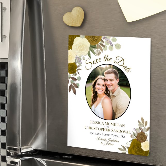 Guld Boho Blommig & Foto Bröllop Spara Datum Magnetisk Inbjudningskort (Magnetic Card for Easy Display)