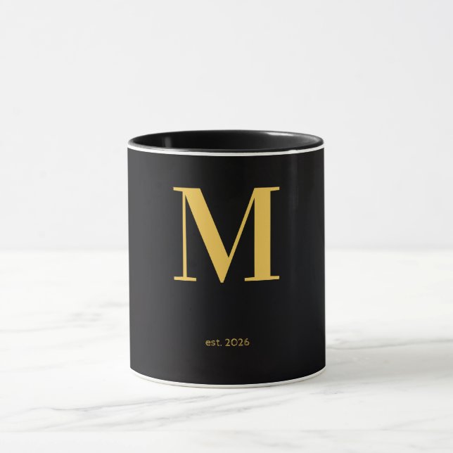 Guld Bokstav M Svart Mugg | Minimalistisk Monogram (Center)