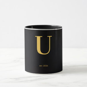 Guld Bokstav U Svart Mugg Minimalistisk Monogram