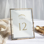Guld Celestial Måne Bröllop Bordsnummer<br><div class="desc">Ledde dina gäster med Bordsnumren "Guld Celestial Måne Bröllop". Mot en ren vit bakgrund,  den gyllene celestial inslag. Måne-faserna,  som är delvis integrerade i designen,  symboliserar utvecklingen av bord och skapar gästerna en semesterresa.</div>