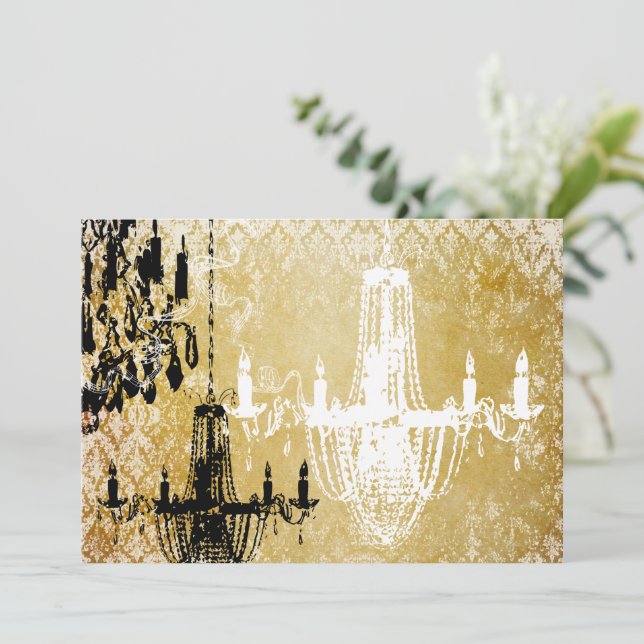 Guld Damask Vintage Ljuskrona Bröllopsinbjudan Inbjudningar (Stående Fram)