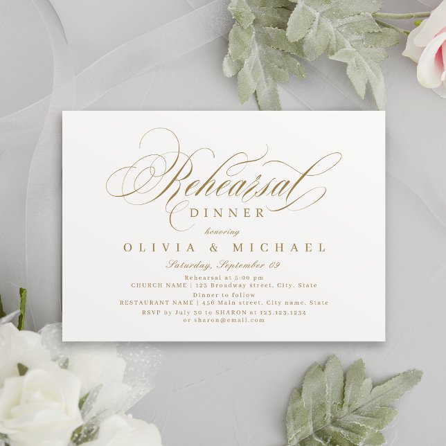 Guld elegant, kalligrafi, repetitionsmiddag för ka inbjudningar (Gold elegant classic calligraphy rehearsal dinner invitation)