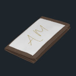 Guld Färg Monogram Initialer Calligraphy Pro<br><div class="desc">Representera dig med den här moderna eleganten. Den här mallen kan anpassas för att uppfylla alla professioneller.</div>