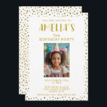 Guld Faux Glitter Kids Girl Birthday Inbjudningar<br><div class="desc">Guld Faux Glitter Kids Girl Birthday Bjud. Den här söta födelsedagsfesten har faux glitter punkter. Ladda upp fotot och anpassa inbjudan med texten.</div>